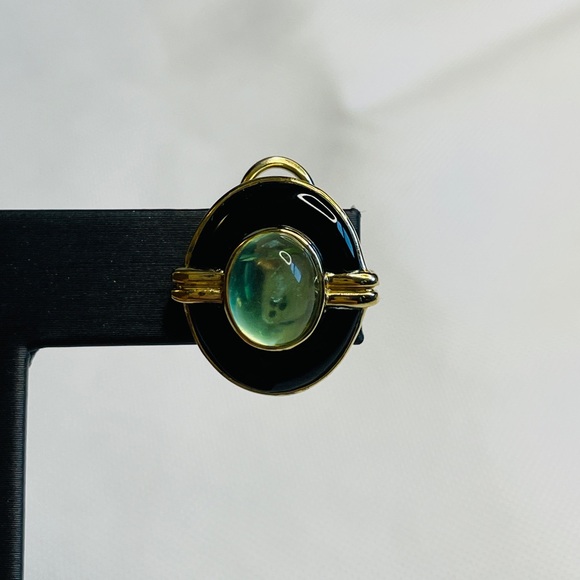 Kylo 925 Sterling Silver Vermeil Onyx And Quartz Omega Back Earrings - Picture 3 of 5